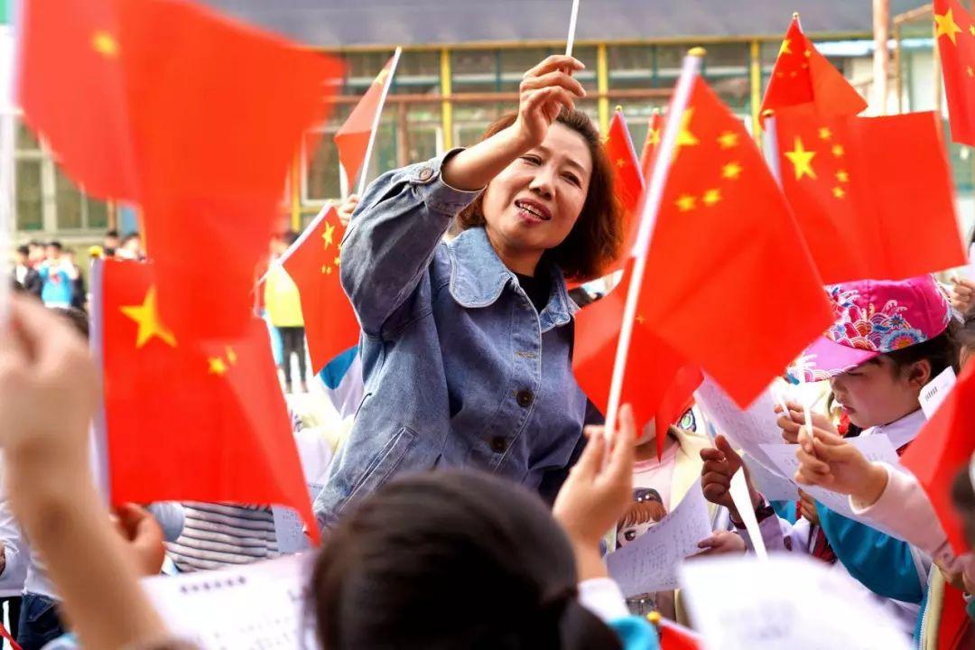 我们与父辈的消费观念相差在哪里？游戏画面
